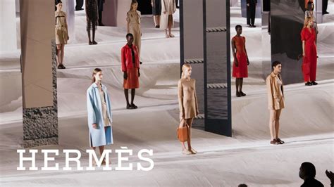 hermes runway 2021|hermes dancers 2021.